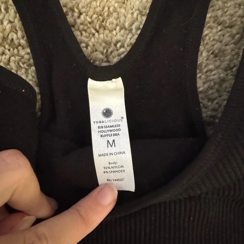 Set Bundle Lot Of Tank Tops Cropped Women’s Juniors Size Small Medium ￼ - Picture 7 of 8